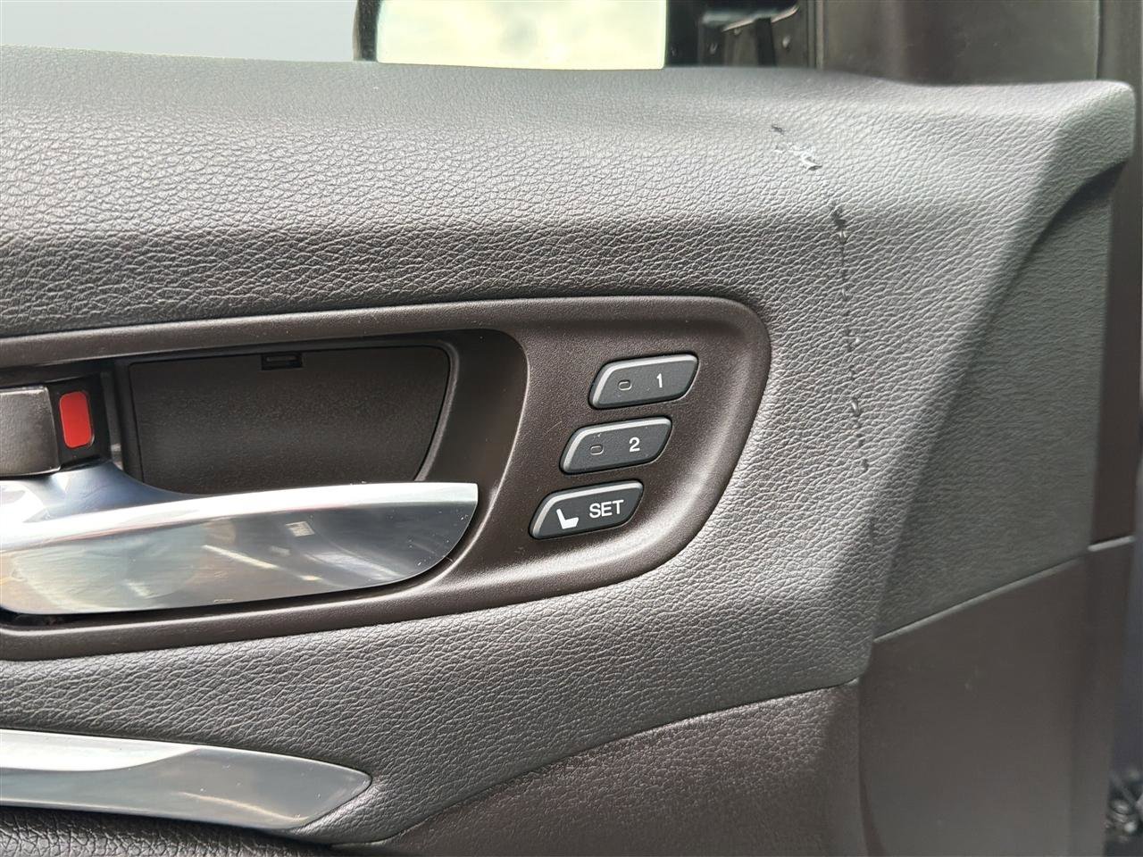Used 2018 Acura MDX SH-AWD w/ Technology Package image 17