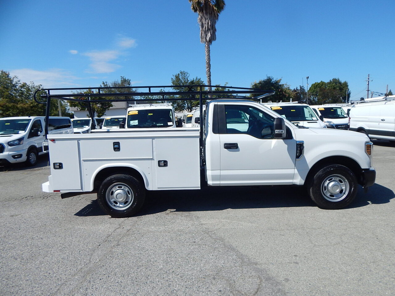Used 2019 Ford F350 XL w/ Power Equipment Group RWD image 9