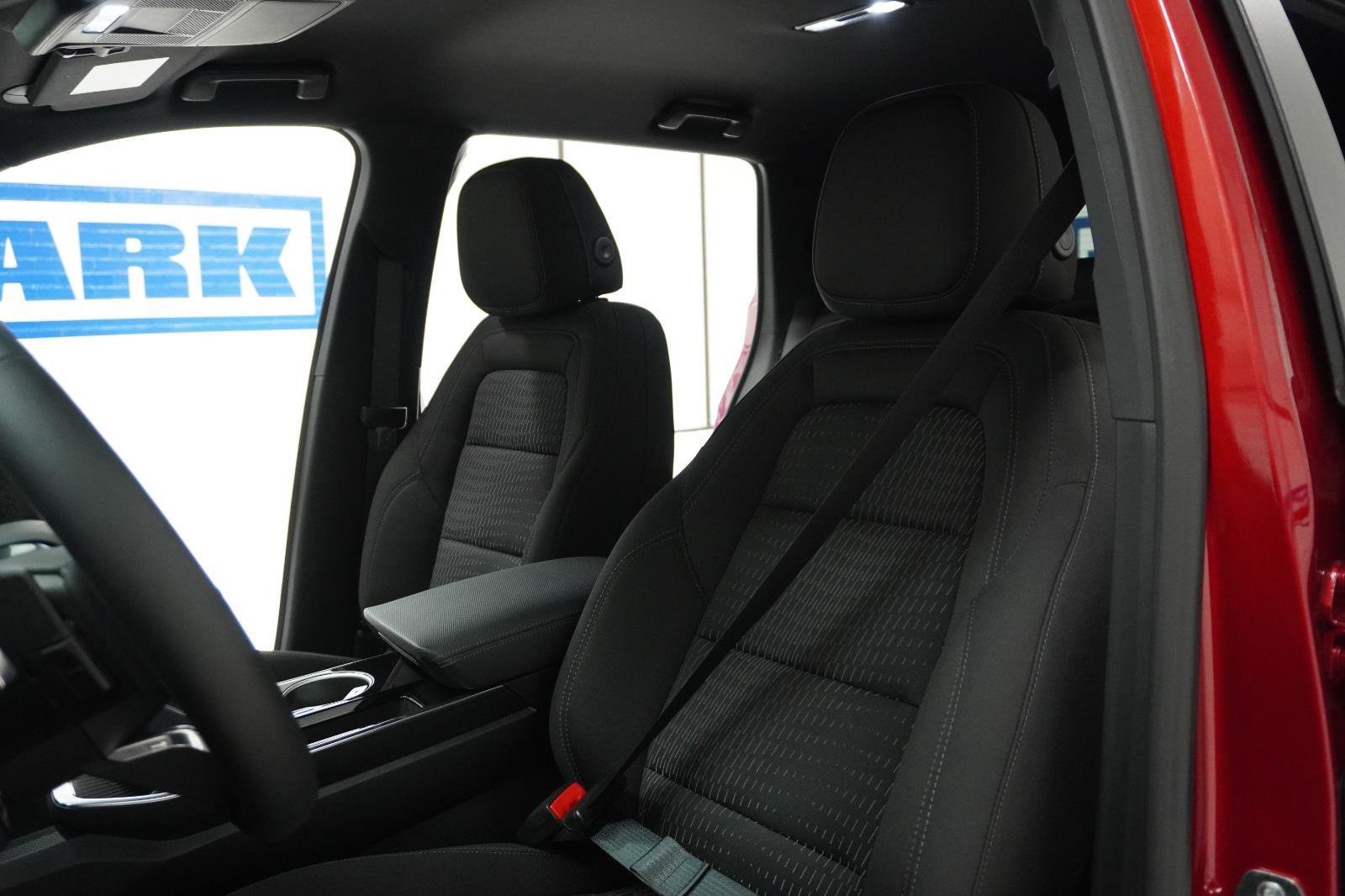 New 2026 Chevrolet Equinox LT w/ Midnight Edition image 16