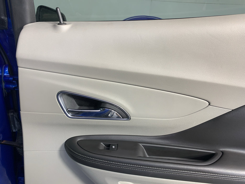 Used 2016 Buick Encore Leather w/ Experience Buick Package image 39