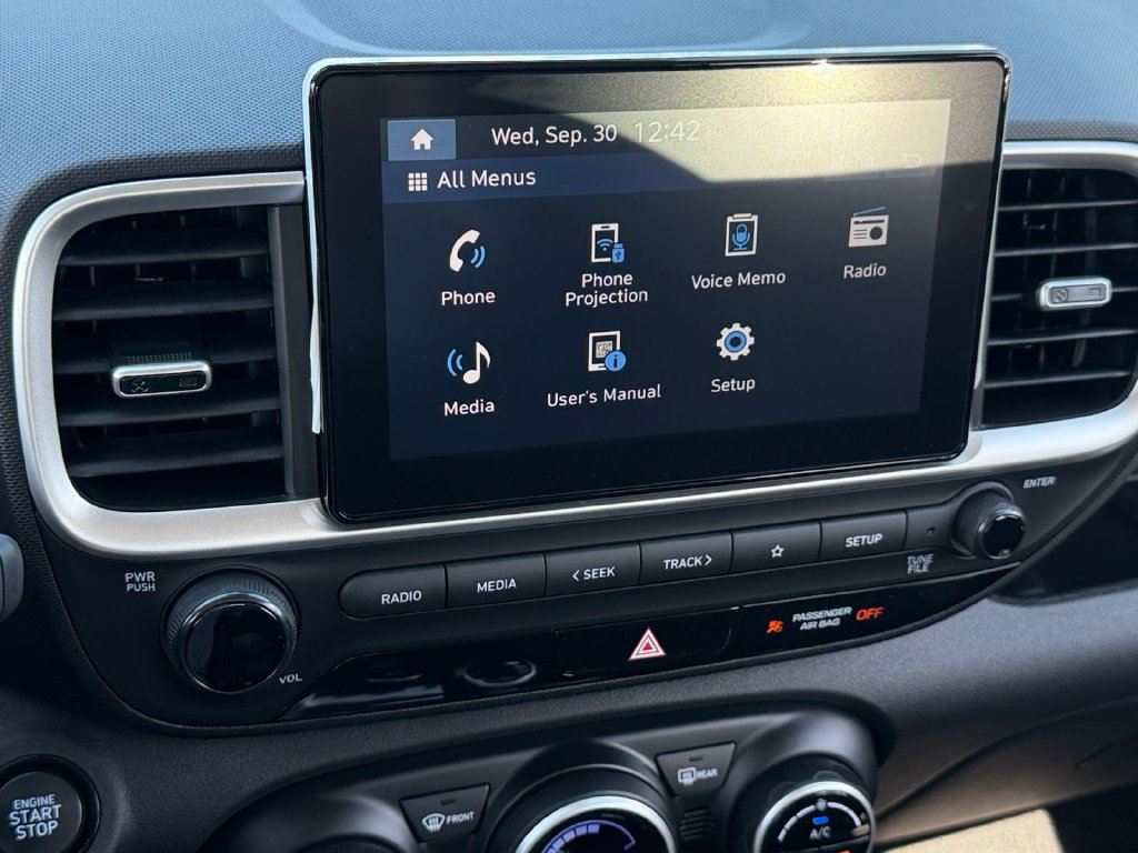 New 2026 Hyundai Venue SEL FWD image 26