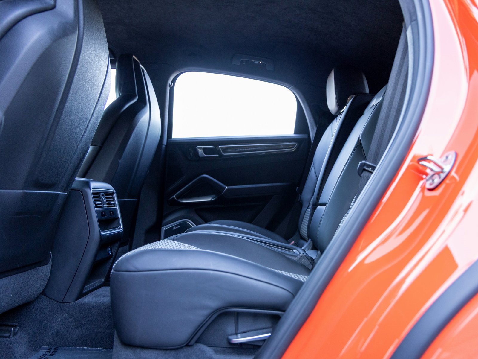 Certified 2020 Porsche Cayenne Turbo image 51