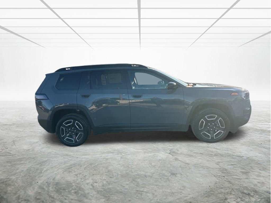 New 2026 Jeep Cherokee Laredo image 3