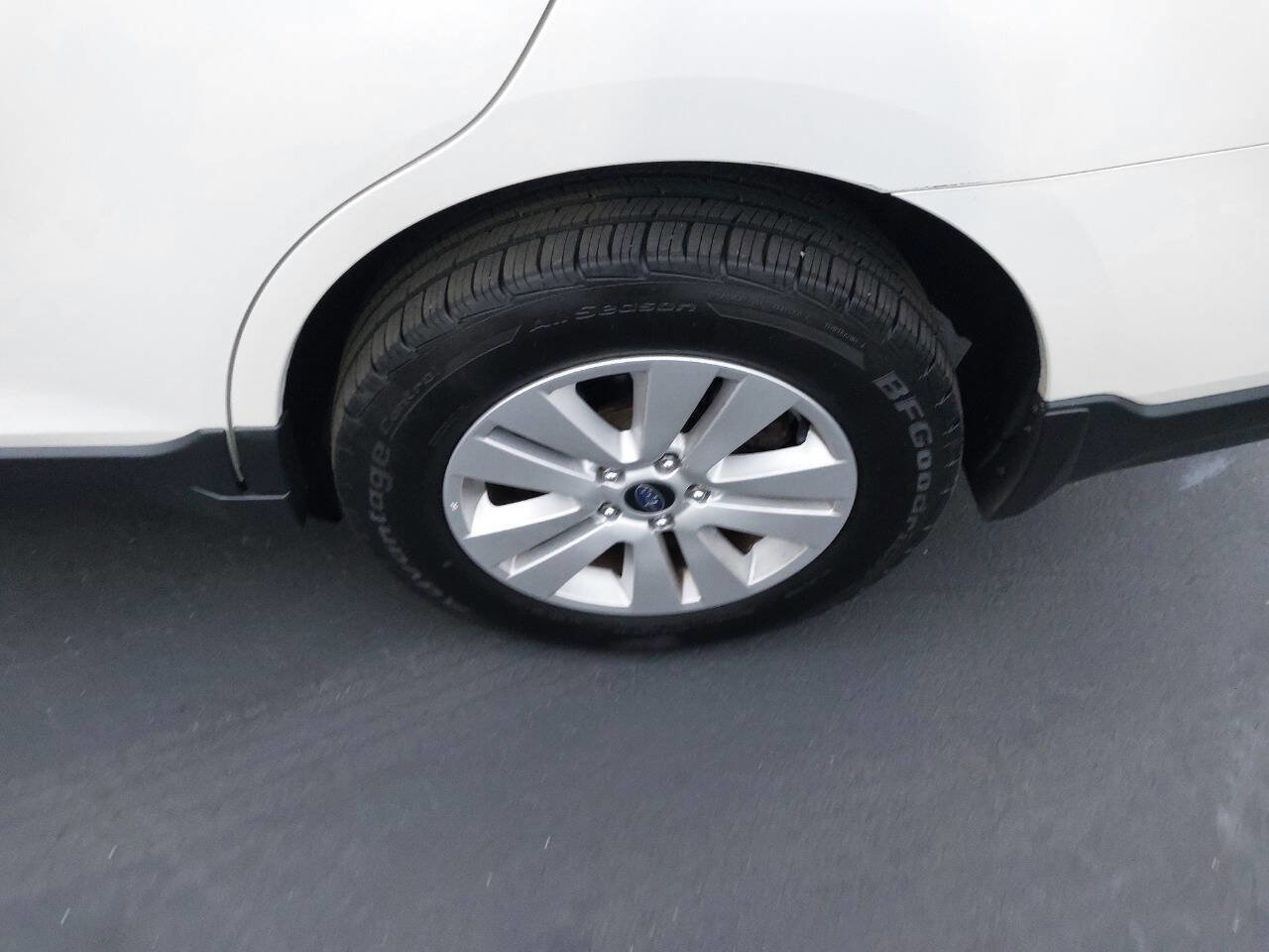 Used 2015 Subaru Outback 2.5i Premium w/ Protection Package #1 image 16