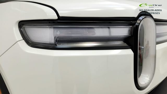 Used 2025 Rivian R1T Adventure AWD/4WD image 22