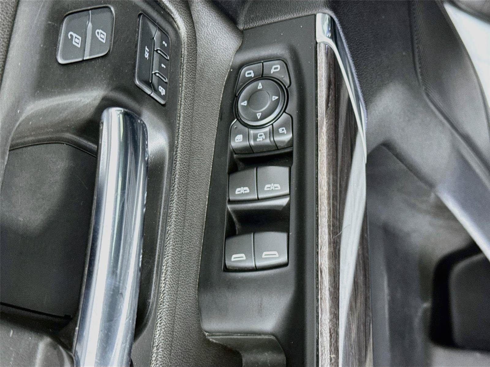 Used 2022 Chevrolet Silverado 2500 LTZ w/ Safety Package AWD/4WD image 18