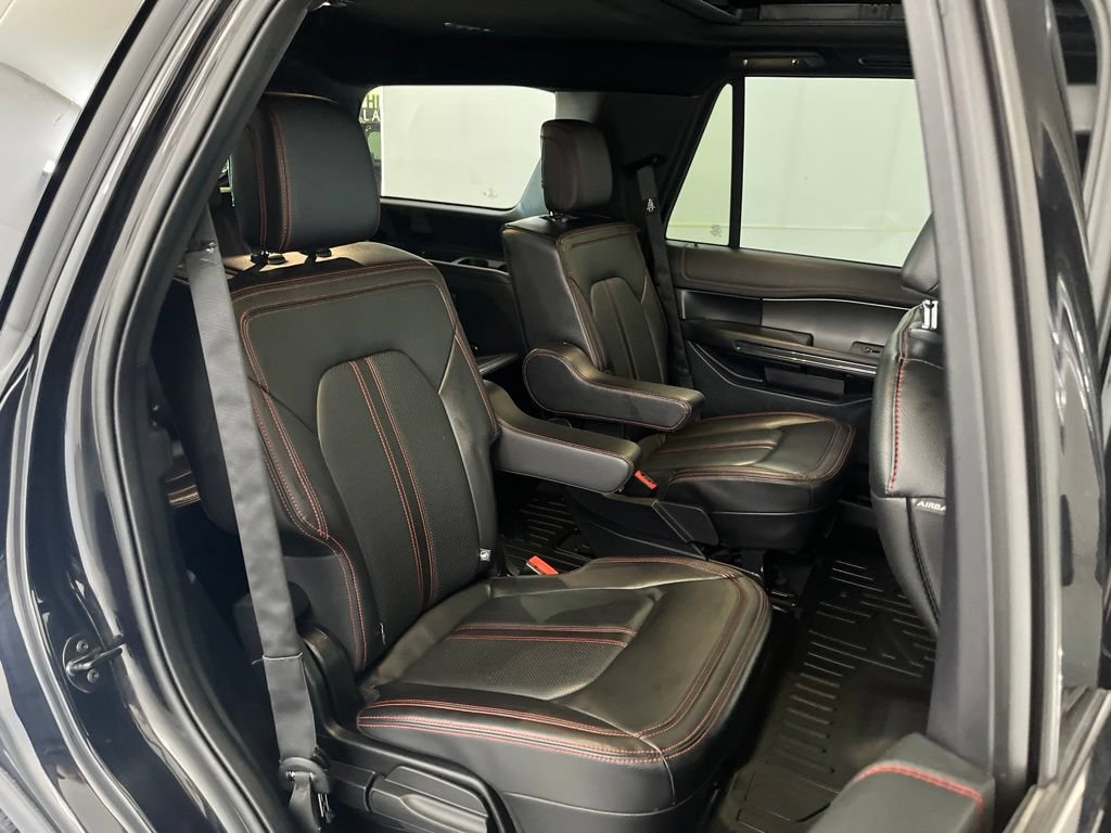 Used 2021 Ford Expedition Limited AWD/4WD image 22