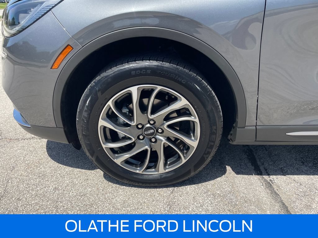 Certified 2022 Lincoln Corsair AWD w/ Equipment Group 101A image 30
