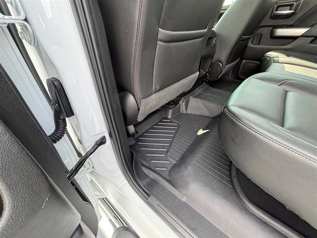 Used 2018 Chevrolet Silverado 1500 LTZ Z71 image 21