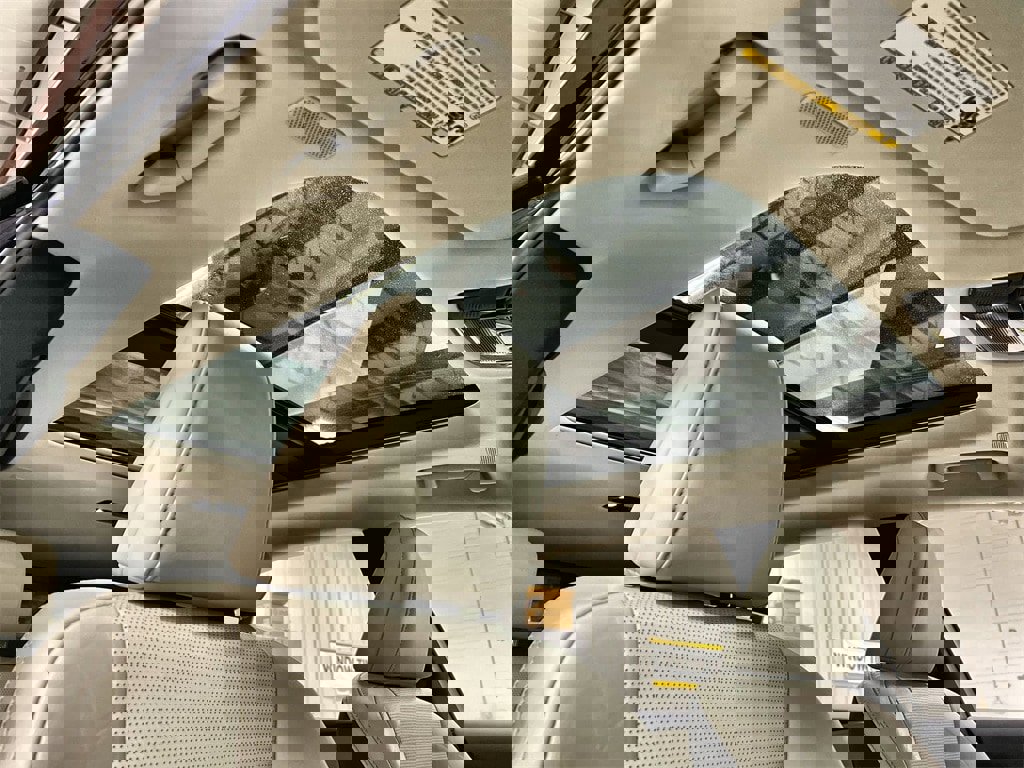 Used 2023 Lexus RX 350 Premium Plus w/ Cold Area Package image 31