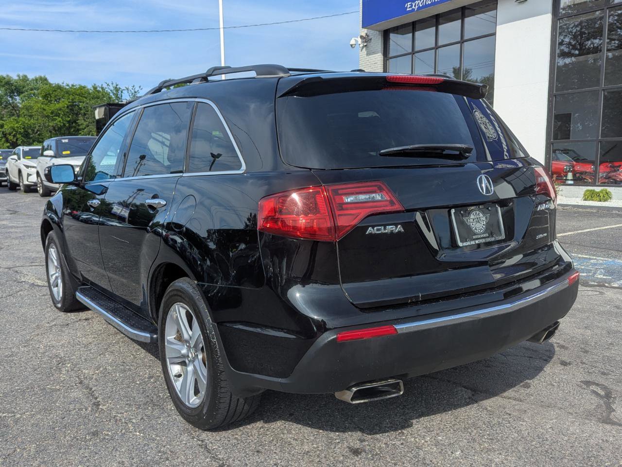 Used 2011 Acura MDX w/ Technology Package AWD/4WD image 10