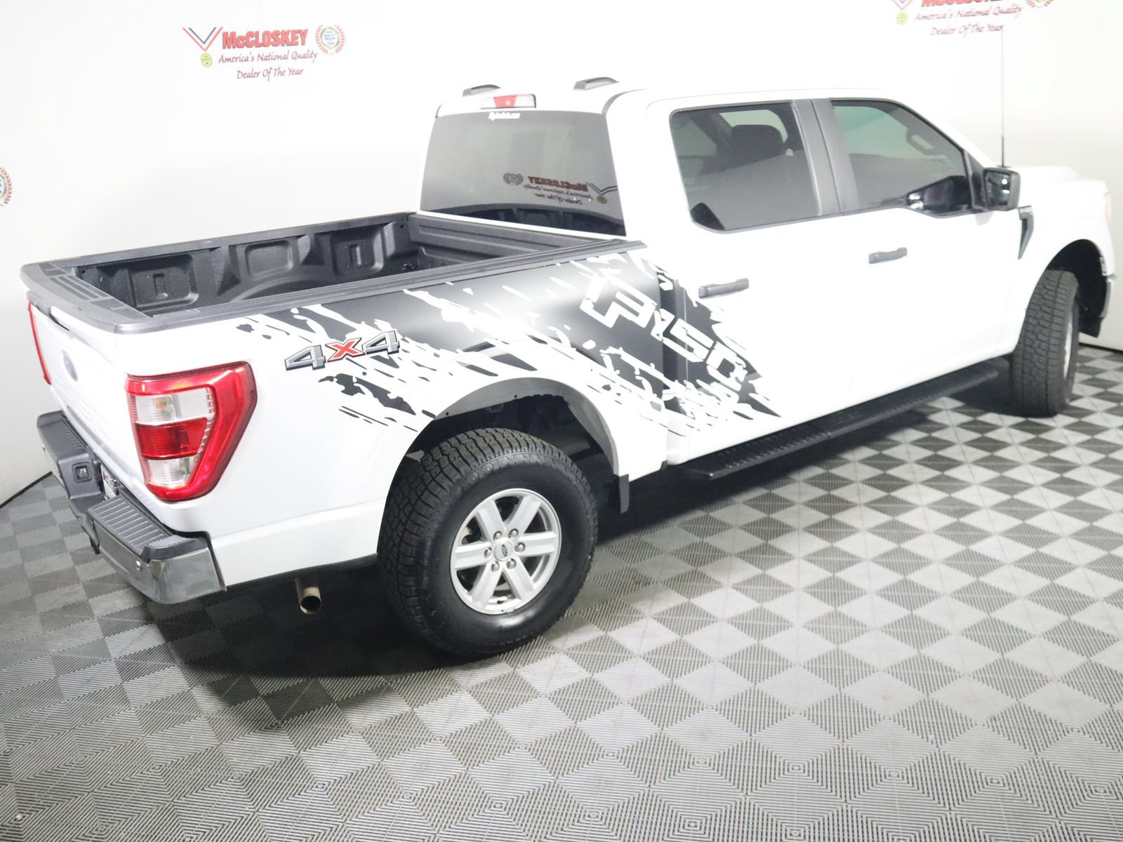 Used 2022 Ford F150 XL w/ Equipment Group 101A High AWD/4WD image 5