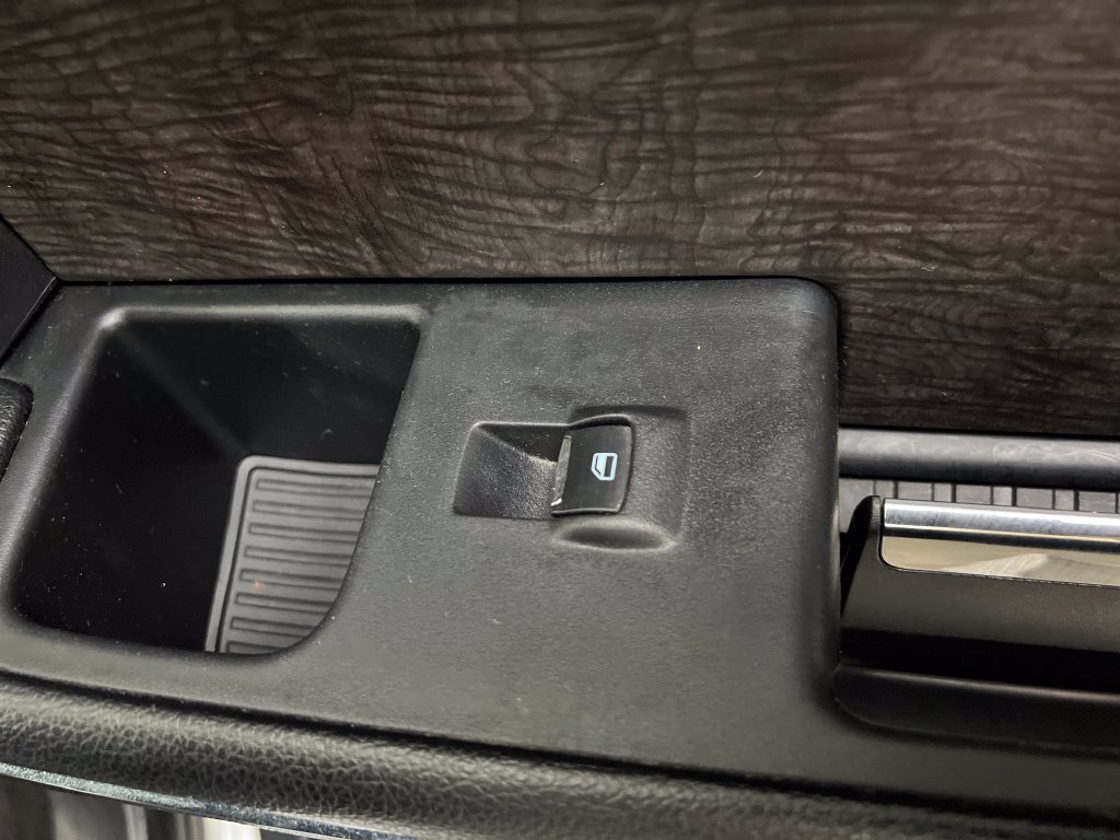 Used 2021 Ford Expedition Limited RWD image 28