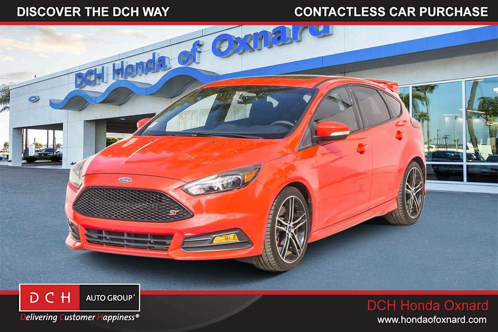 Used 2016 Ford Focus ST w/ Equipment Group 402A