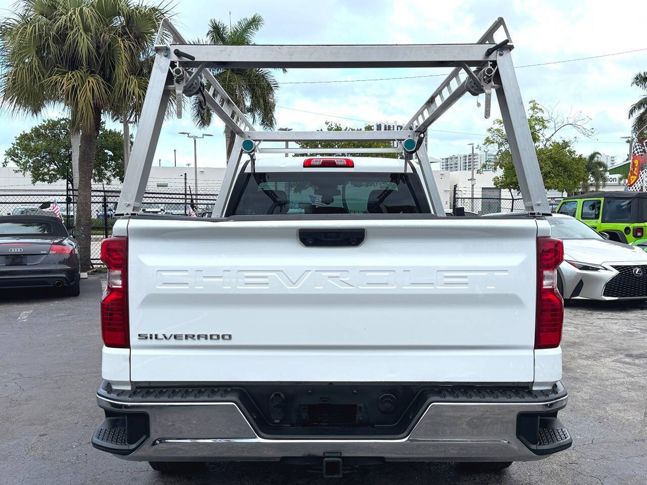 Used 2022 Chevrolet Silverado 1500 W/T RWD image 17