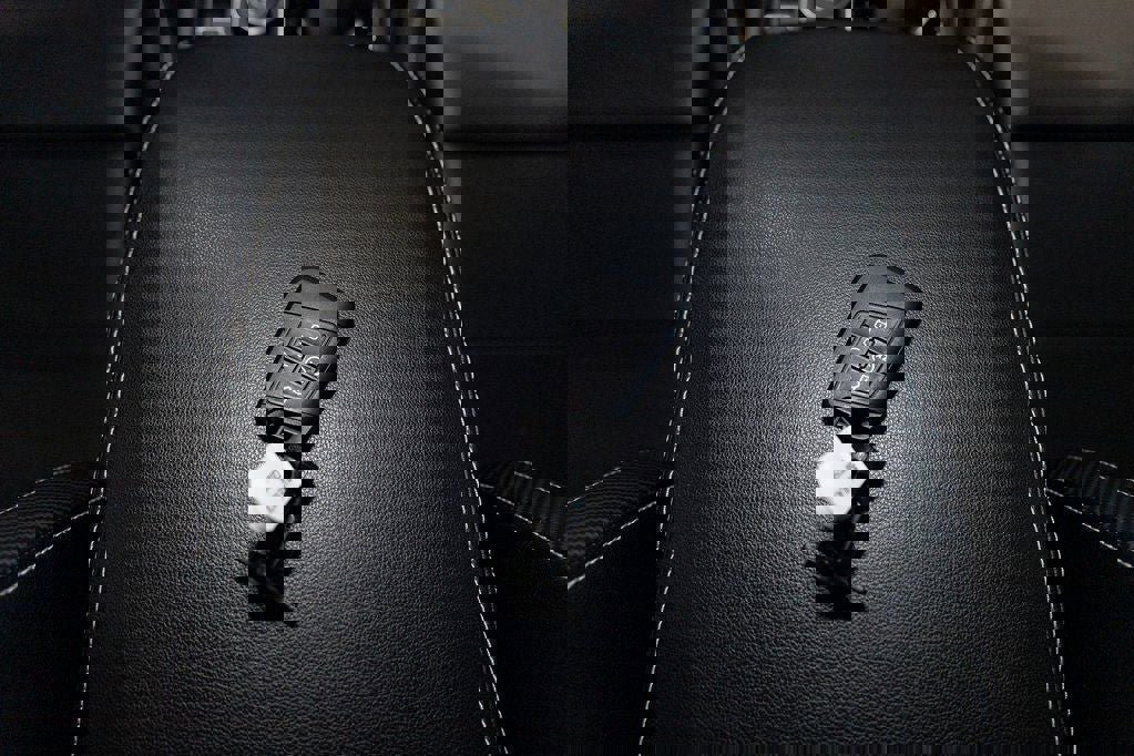 Used 2023 Volkswagen Atlas Cross Sport SE image 36