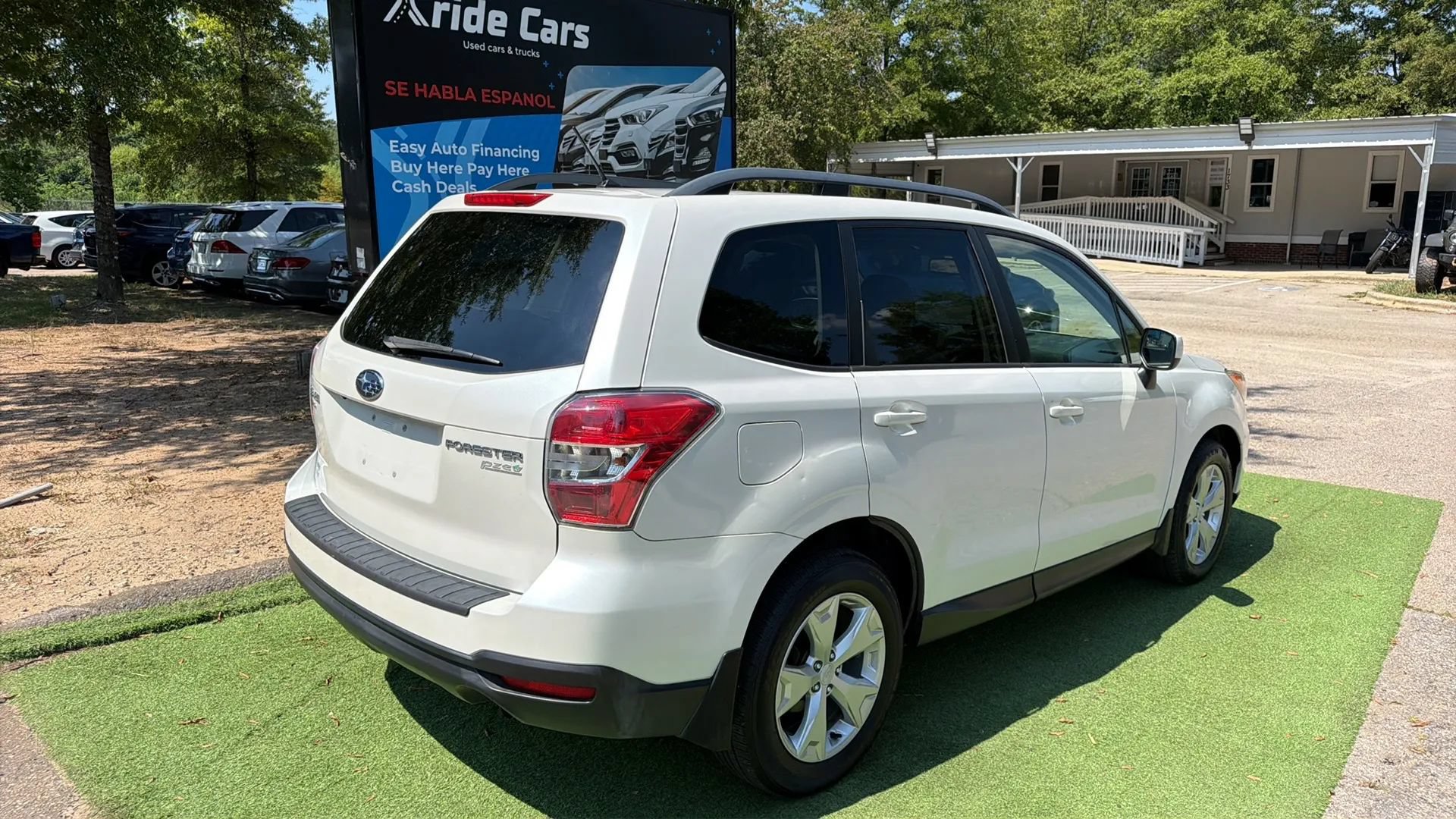 Used 2015 Subaru Forester 2.5i Premium w/ Popular Package #1 AWD/4WD image 5