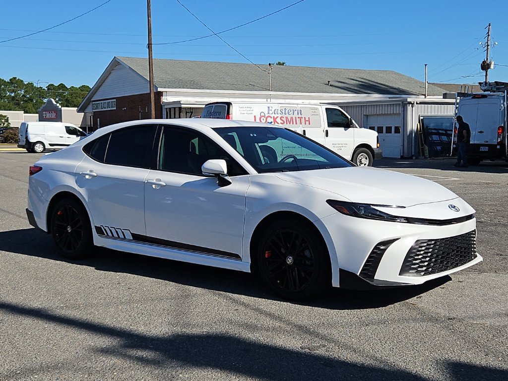 Used 2025 Toyota Camry LE FWD image 1