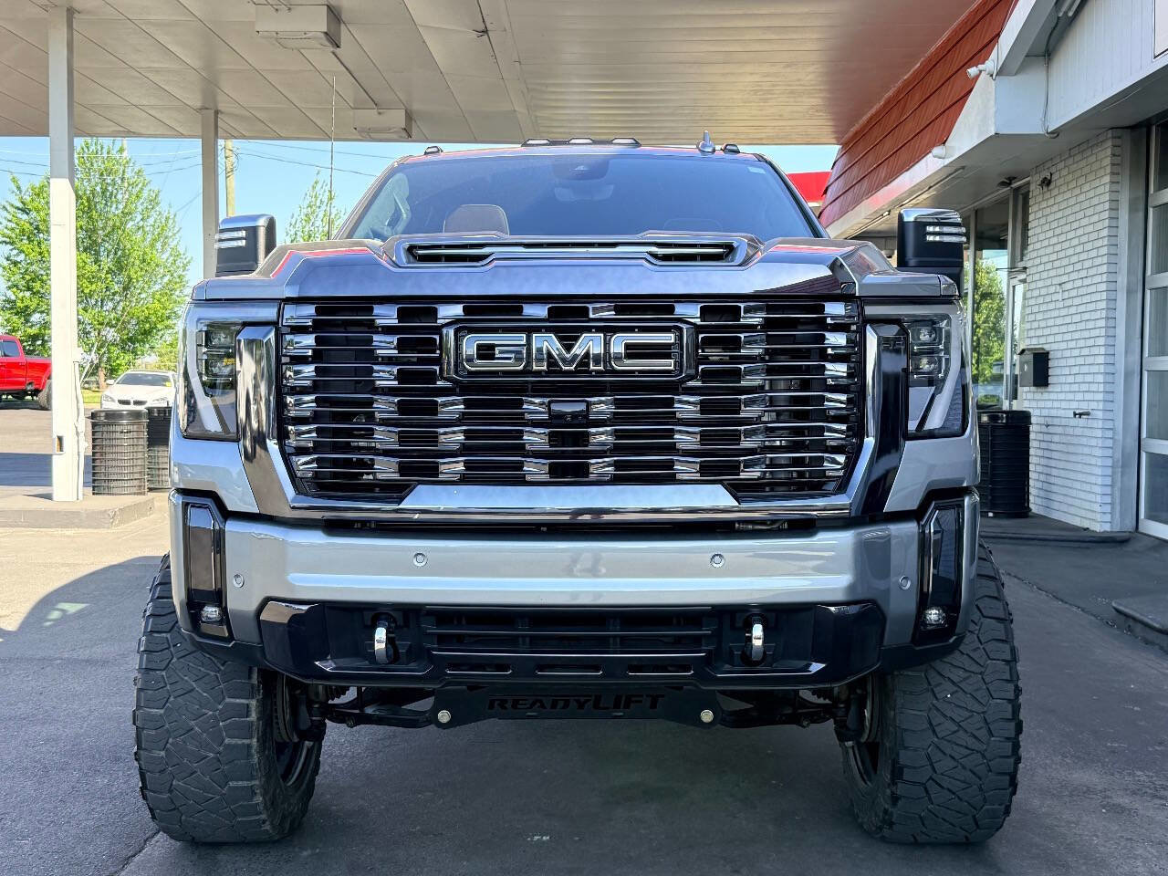 Used 2024 GMC Sierra 3500 Denali Ultimate AWD/4WD image 7