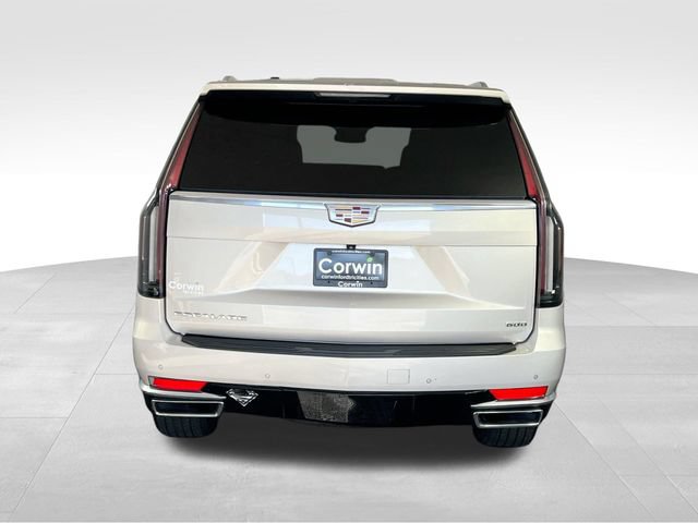Used 2022 Cadillac Escalade Luxury w/ LPO, Floor Liner Package AWD/4WD image 14