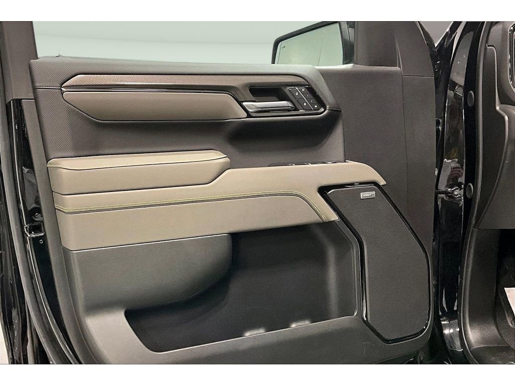 Used 2026 Chevrolet Silverado 1500 ZR2 image 23