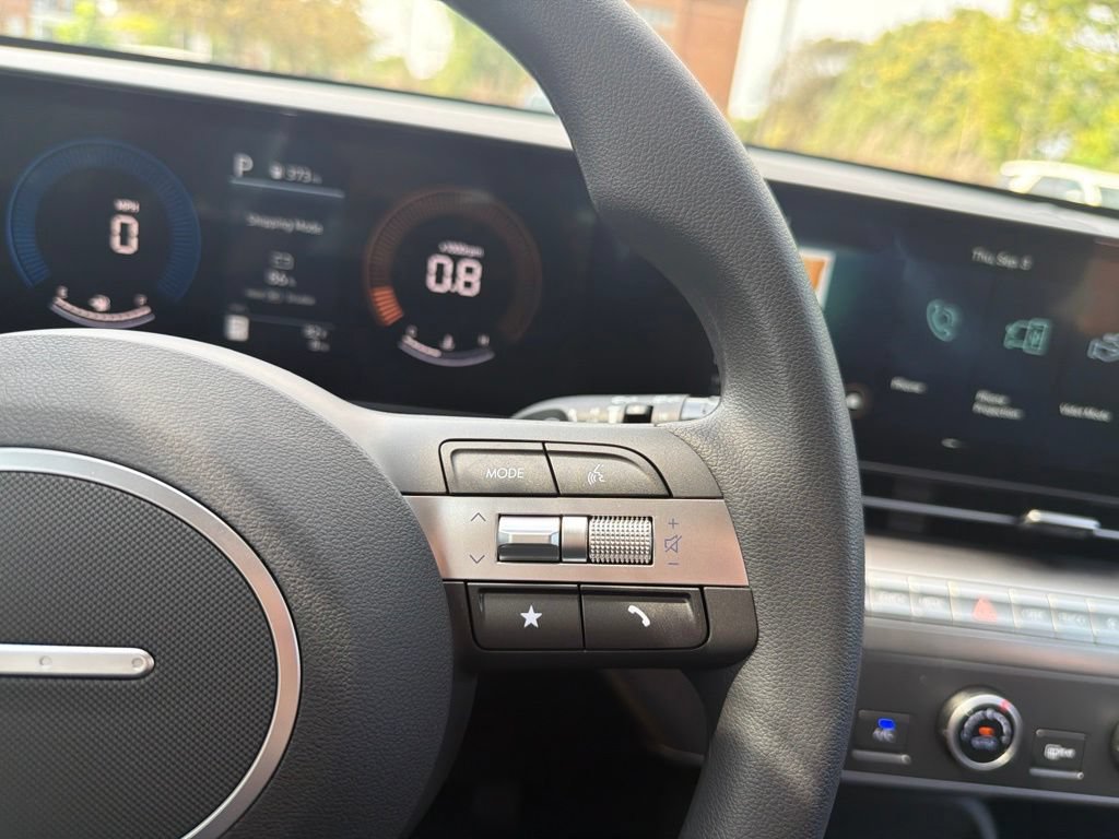 New 2027 Hyundai Kona SE AWD/4WD image 31