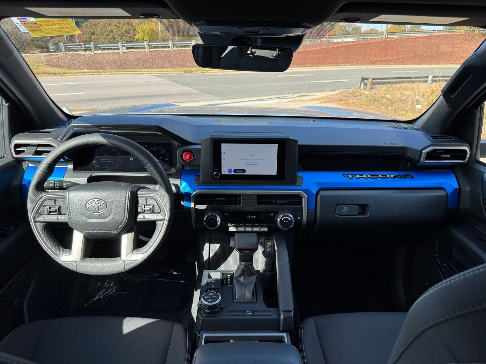 Used 2025 Toyota Tacoma SR image 28