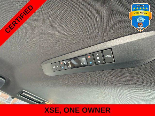 Certified 2025 Toyota Sienna XSE FWD image 13
