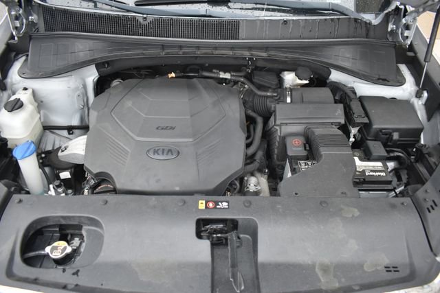 Used 2019 Kia Sorento LX image 47