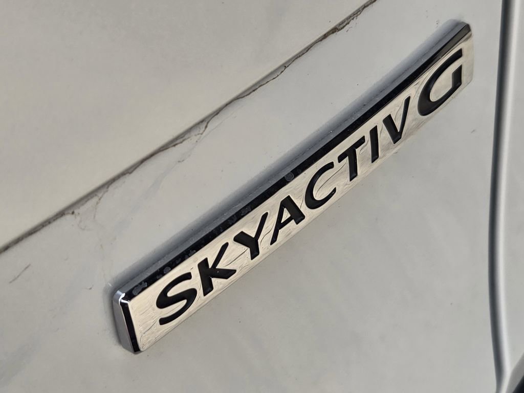 Used 2025 MAZDA CX-50 AWD 2.5 S w/ Weather Package image 12