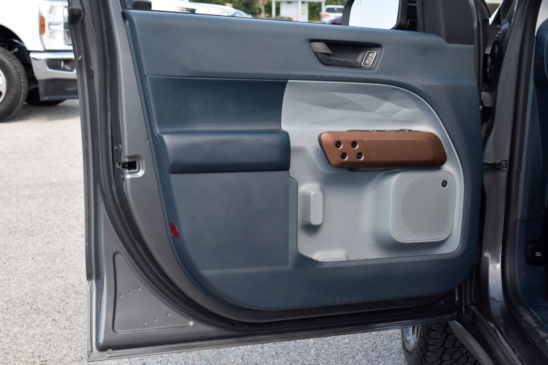 Used 2022 Ford Maverick Lariat w/ Lariat Luxury Package FWD image 17