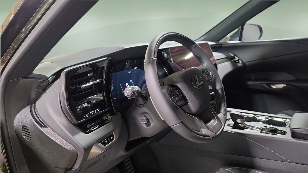 New 2026 Lexus RX 350 Premium AWD/4WD image 13