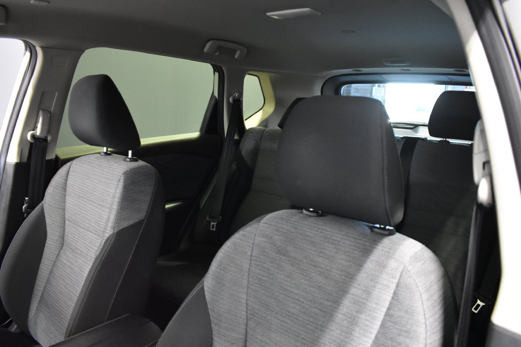Certified 2023 Nissan Rogue SV AWD/4WD image 17