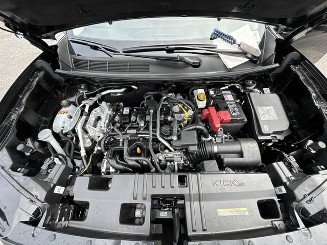 New 2026 Nissan Kicks SR FWD image 28