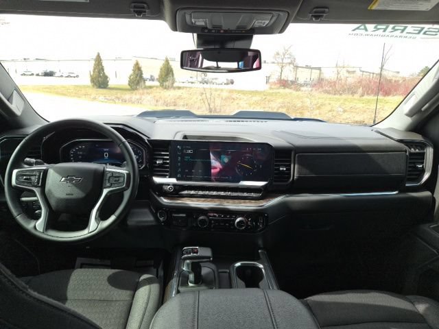 Used 2024 Chevrolet Silverado 1500 LT Trail Boss w/ Protection Package AWD/4WD image 36