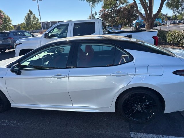 Used 2021 Toyota Camry XSE FWD image 24