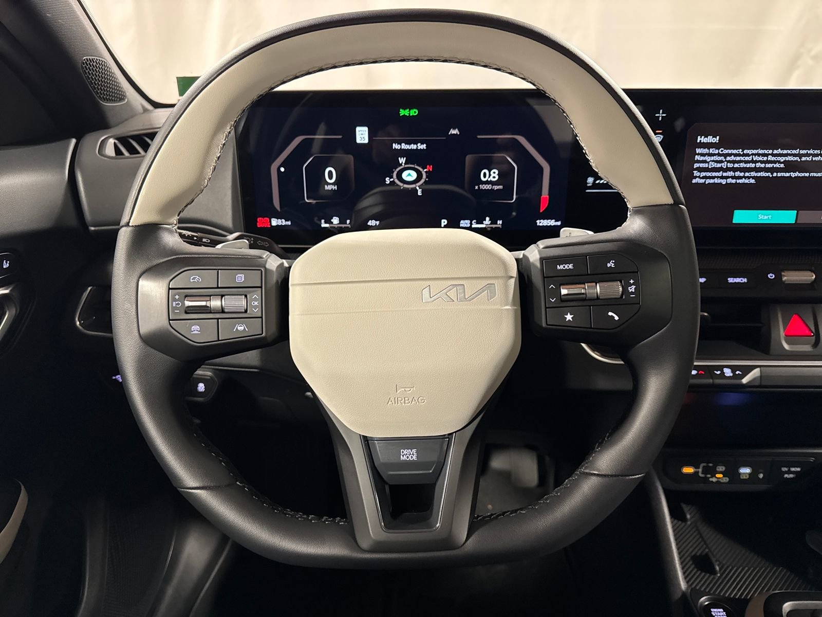 Used 2025 Kia K4 GT-Line w/ GT-Line Premium Package image 17