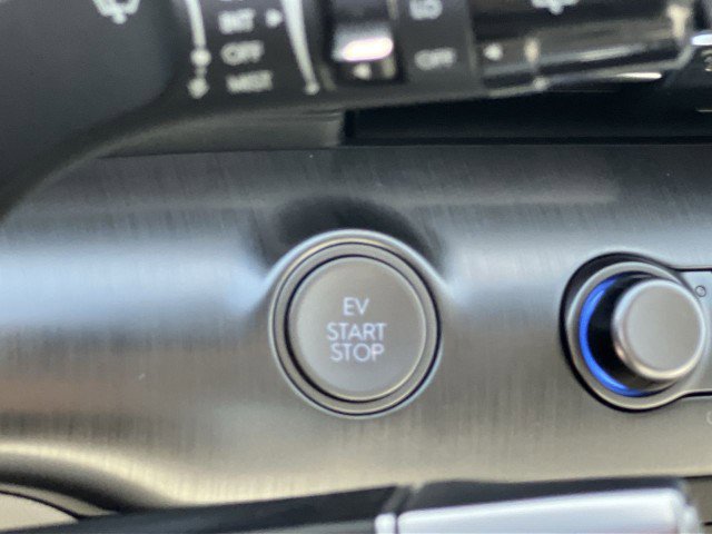 Used 2024 Hyundai Kona SEL image 17