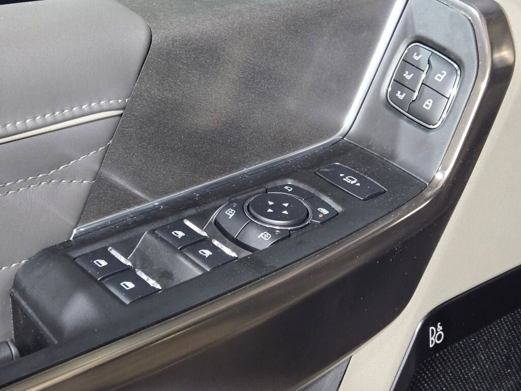 New 2026 Ford F450 Platinum w/ Platinum Plus Package image 26