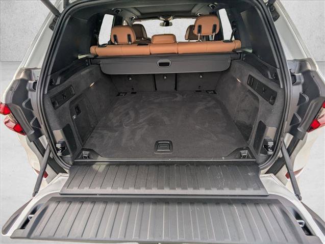 Used 2023 BMW X5 sDrive40i w/ M Sport Package image 6