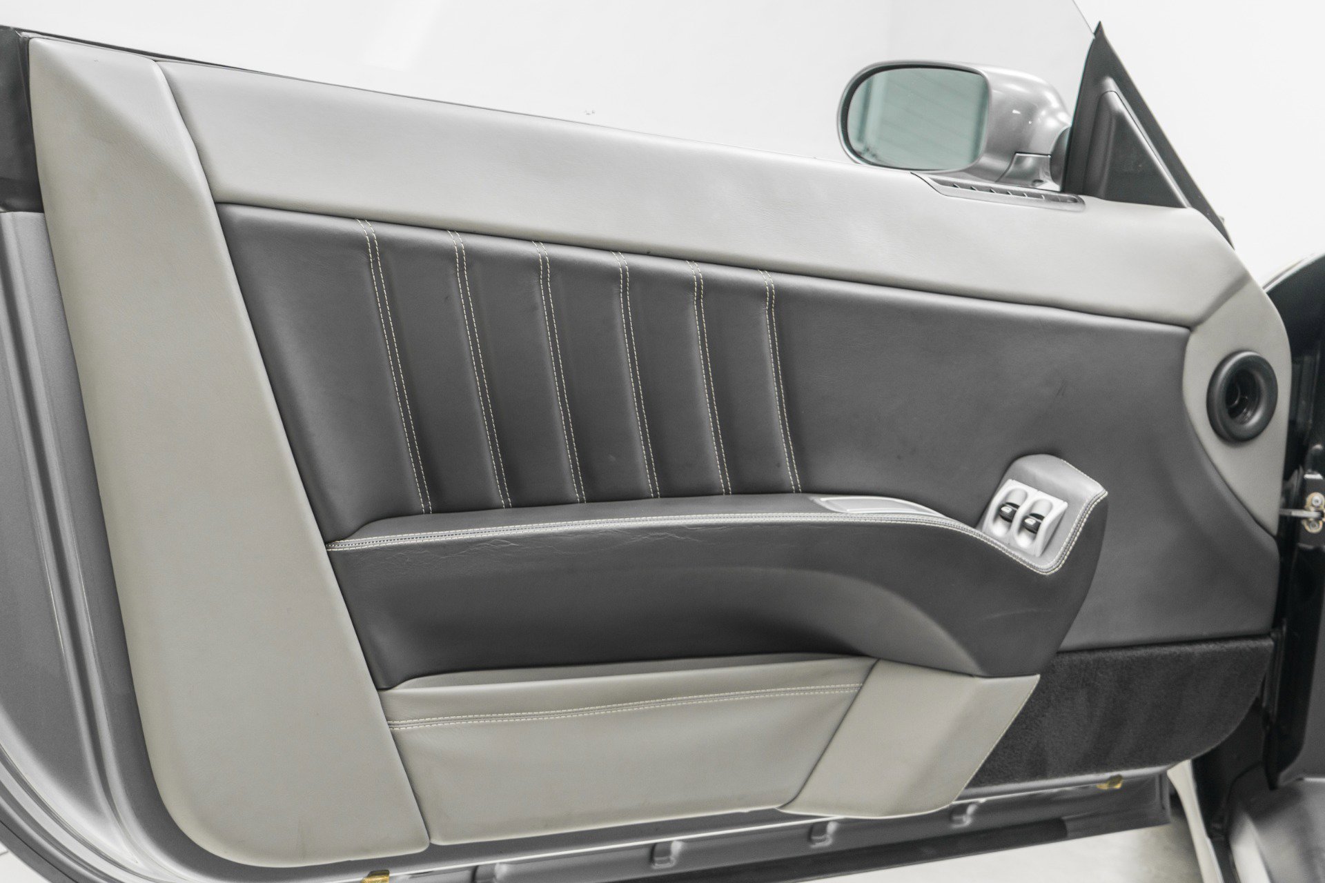 Used 2005 Ferrari 612 Scaglietti image 39