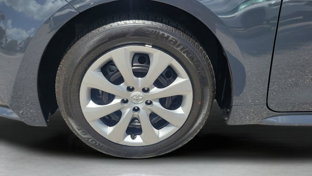 Certified 2025 Toyota Corolla LE FWD image 25