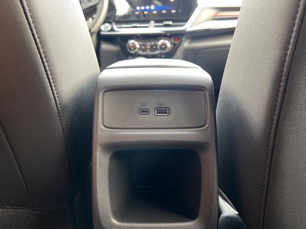 New 2026 Chevrolet Trax RS w/ Sunroof Package FWD image 27