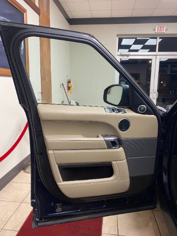 Used 2017 Land Rover Range Rover Sport HSE image 57