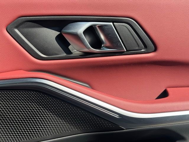 Certified 2025 BMW 330i xDrive Sedan image 27