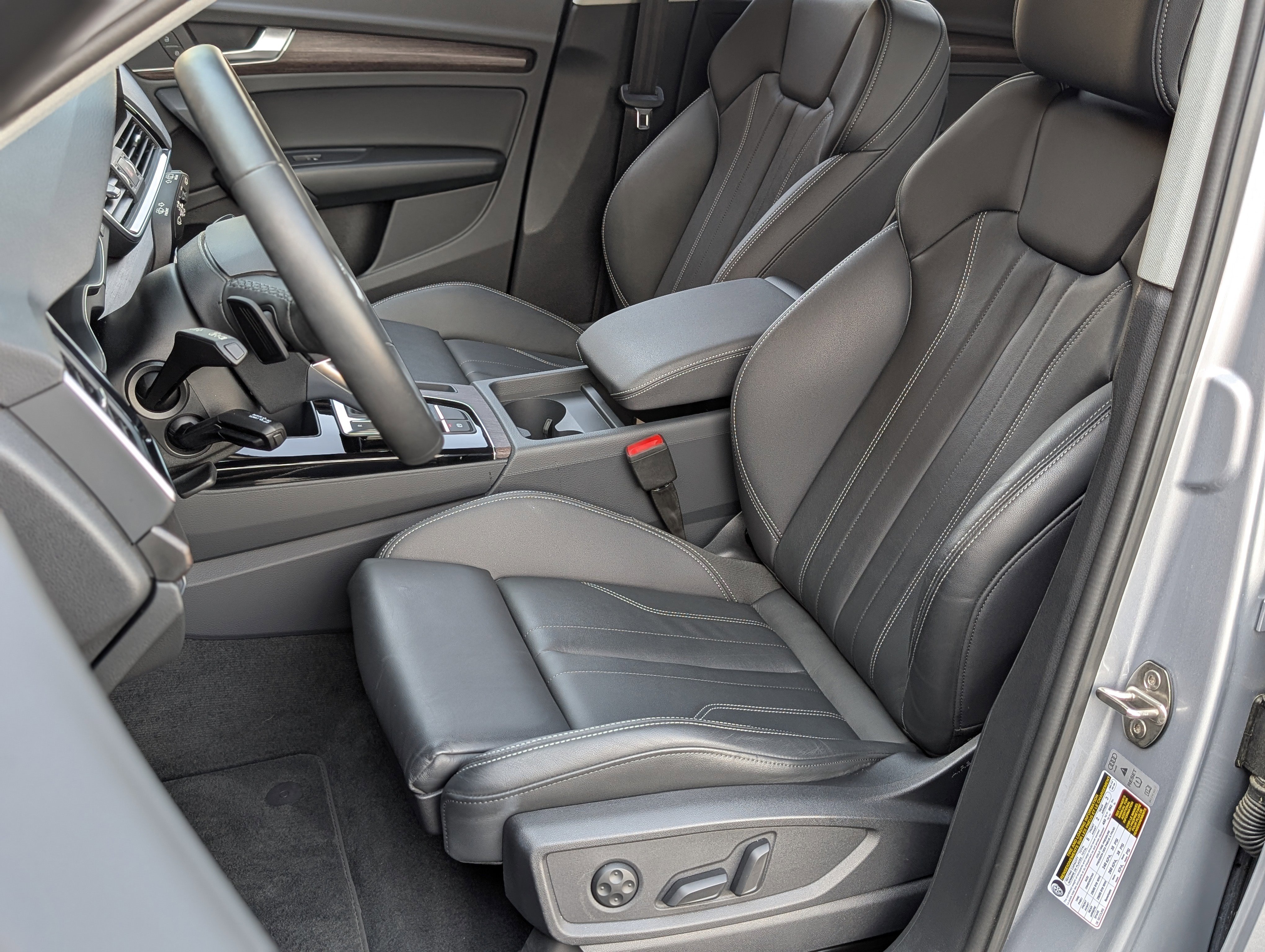 Used 2025 Audi Q5 e Premium image 17