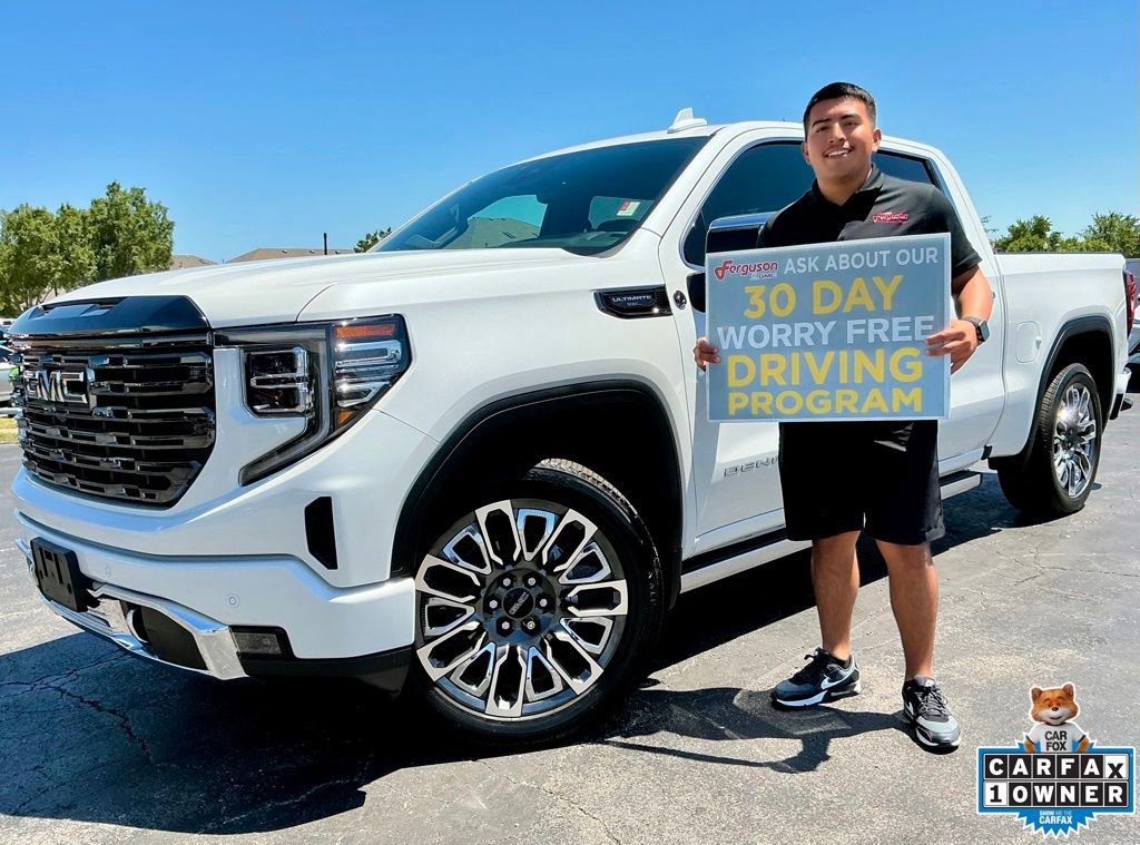 Used 2023 GMC Sierra 1500 Denali Ultimate AWD/4WD image 1