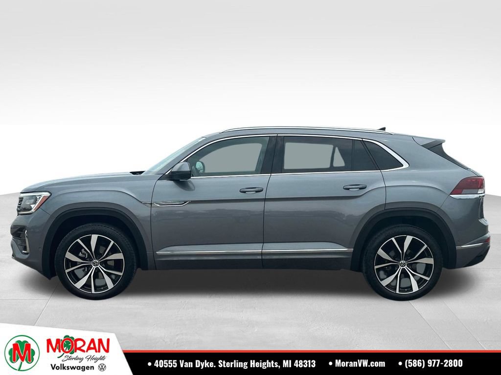 Certified 2024 Volkswagen Atlas Cross Sport SEL Premium R-Line AWD/4WD image 2
