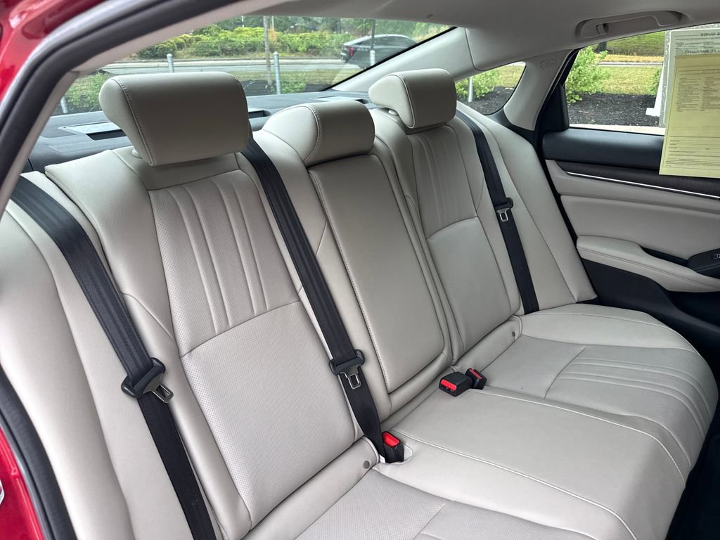 Used 2021 Honda Accord EX-L image 33
