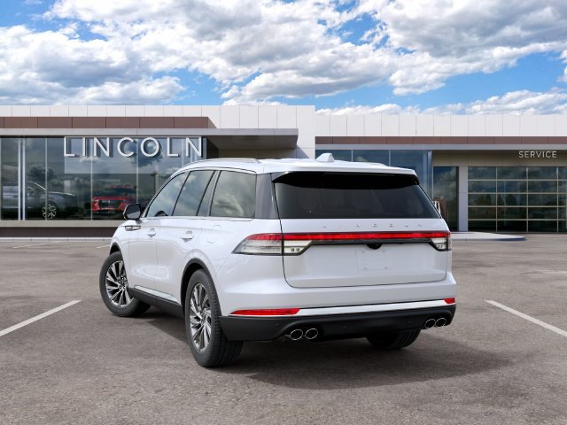New 2027 Lincoln Aviator AWD image 8